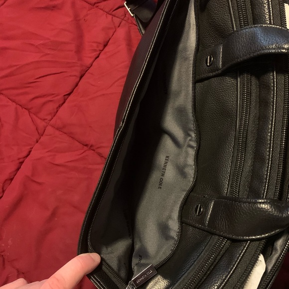 Kennetch Cole Reaction Business Portfolio - Picture 6 of 8